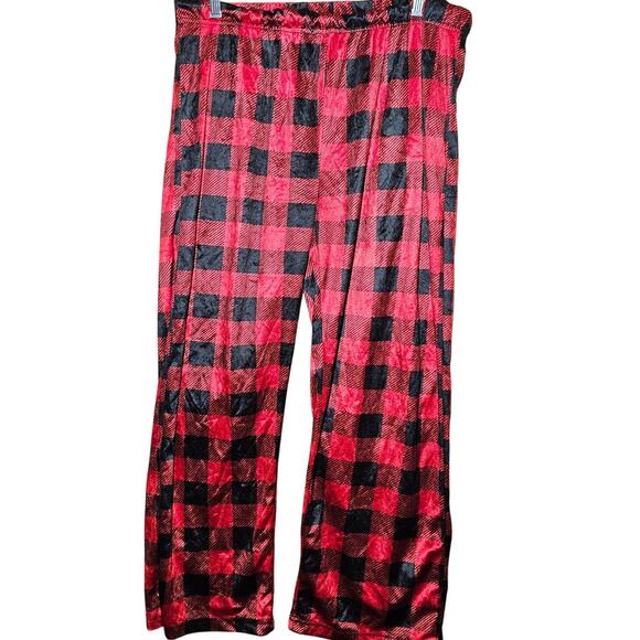 Red and Black Plaid Lounge Pants Size XL - Picture 1 of 4